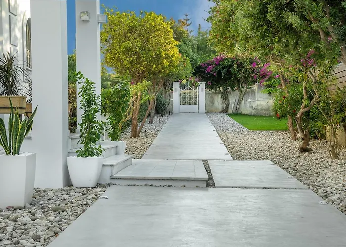 Variza Вилла Кипсели